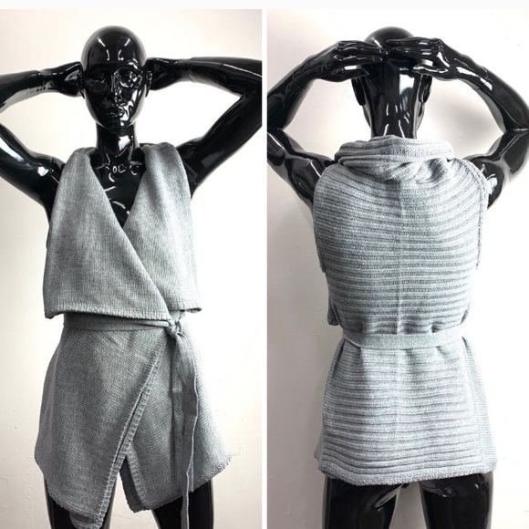 NWOT Versatile Knitted Cardigan Sweater - Picture 2 of 8